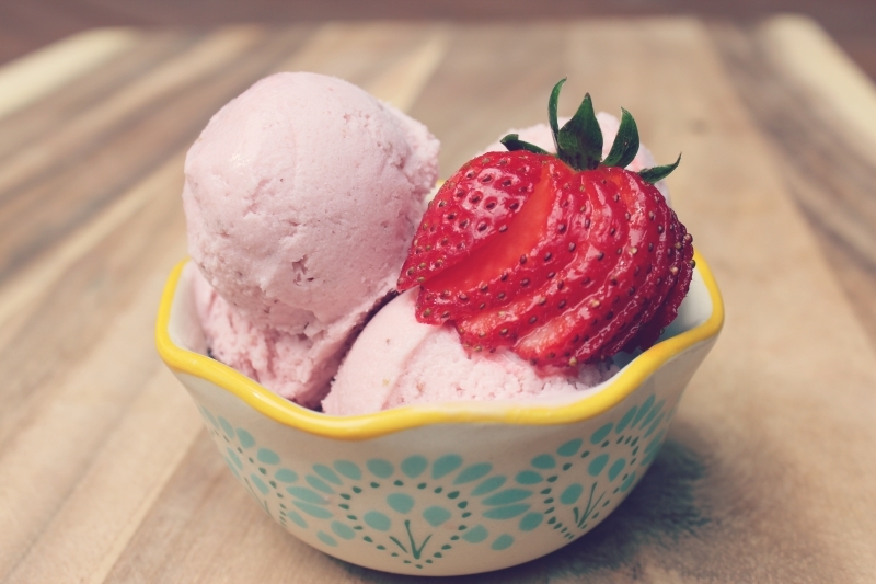 Homemade Sourdough Strawberry Ice Cream